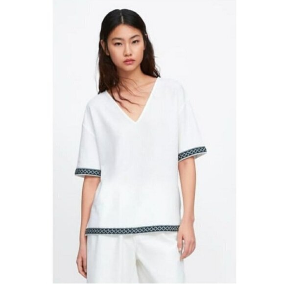Zara White V Neck Embroidered Boxy Top Size Small - Picture 1 of 10
